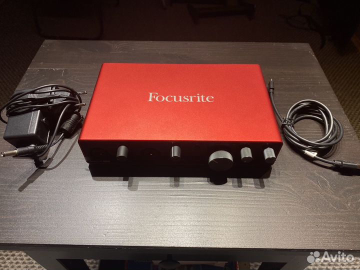 Внешняя аудиокарта Focusrite Scarlett 8i6 3rd Gen