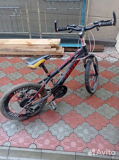 Детский велосипед бу