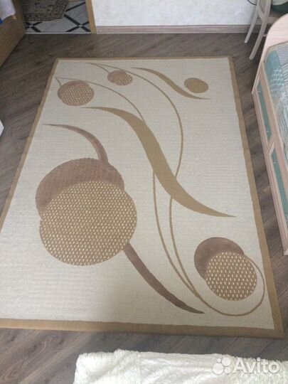 Отличный ковёр