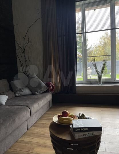 Дом 260 м² на участке 10 сот.