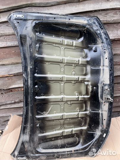 Toyota land cruiser 200 капот