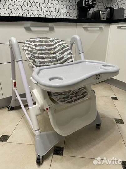 Стульчик для кормления babyton