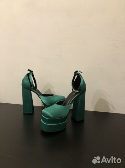 Туфли копыта изумрудные на платформе bratz 40