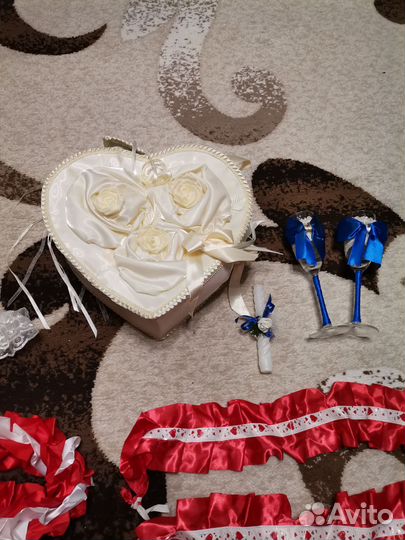 Свадебная коробка и украшения