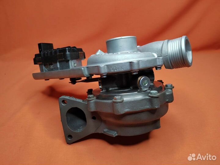 Турбина Volvo S60, XC60, XC90 2.4 D5, 757779