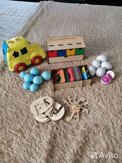 Развивающие игрушки пакетом