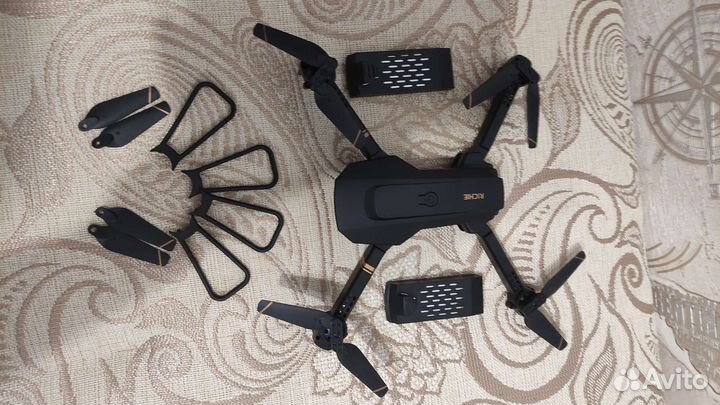 Квадрокоптер с видео камерой