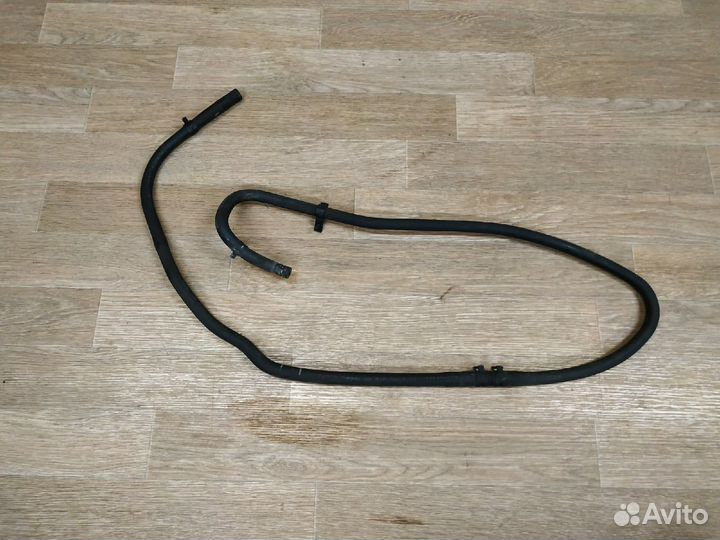 Патрубок расширительного бачка Ford Mondeo III