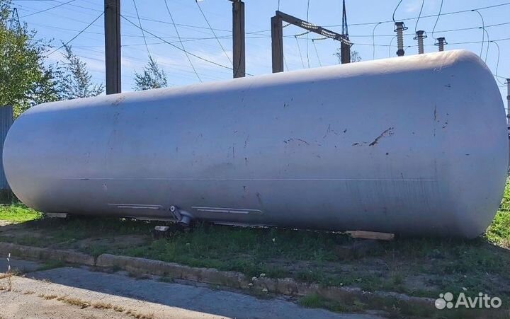 Емкость нержавеющая 65 м3