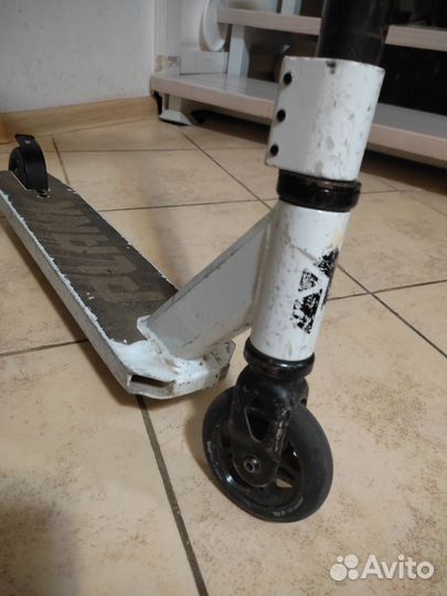 Самокат трюковой