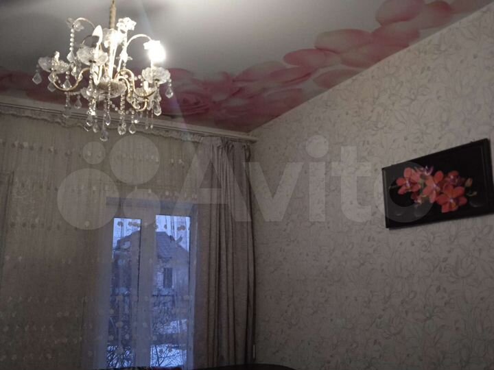 3-к. квартира, 80 м², 1/1 эт.