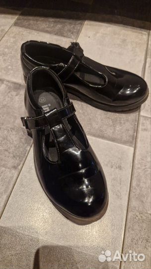 Сандалии для девочки