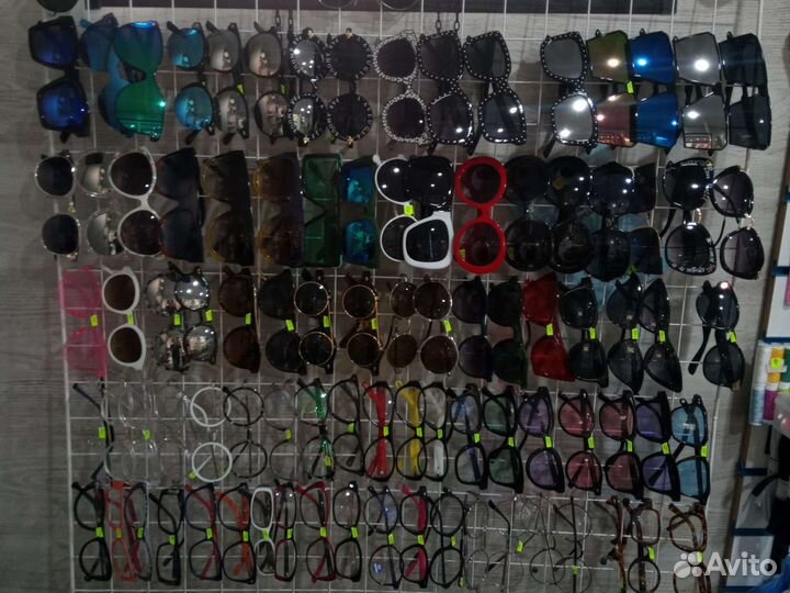 Очки солнцезащитные и оправы для очков готовык