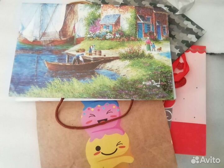 Подарочные пакеты