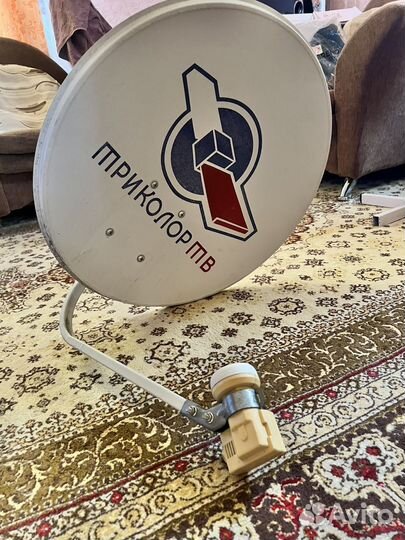 Антенна спутниковая