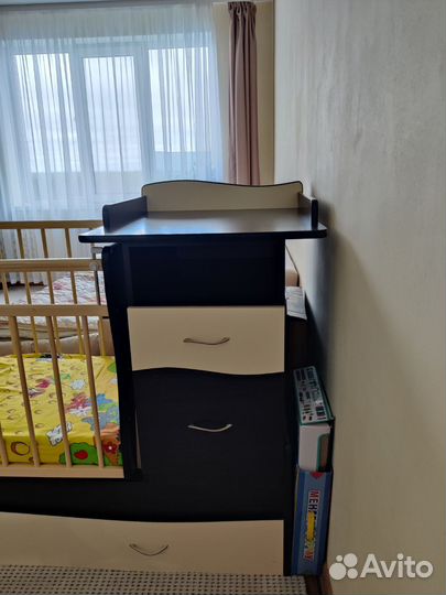 Детская кроватка