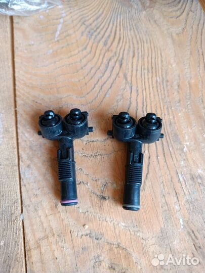 Распылитель форсунки омывателя фар Форд Фокус2