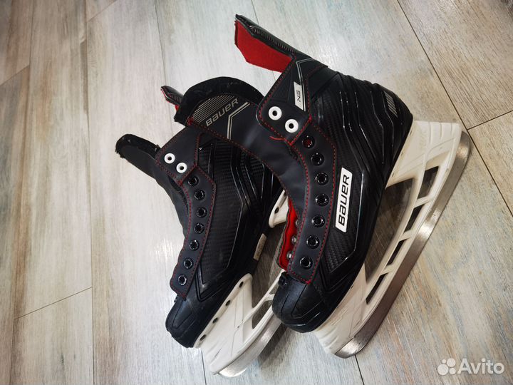 Хоккейные коньки bauer 40 размер