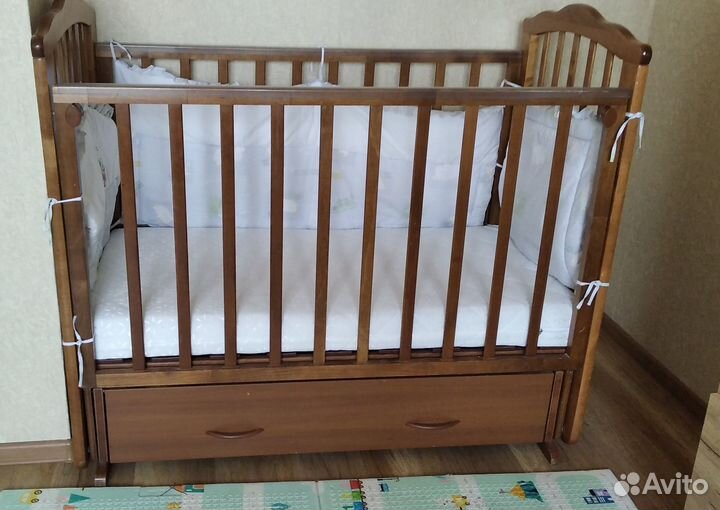 Кровать детская