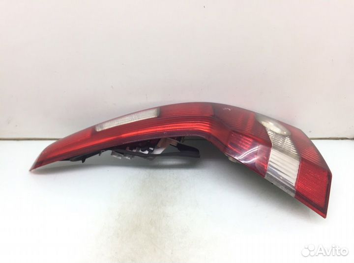 Фонарь 30698919 Volvo V50 (2004-2012)