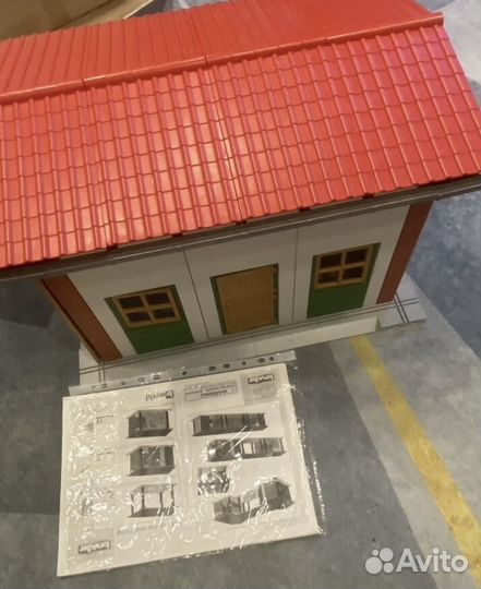 Гараж для машин Bruder