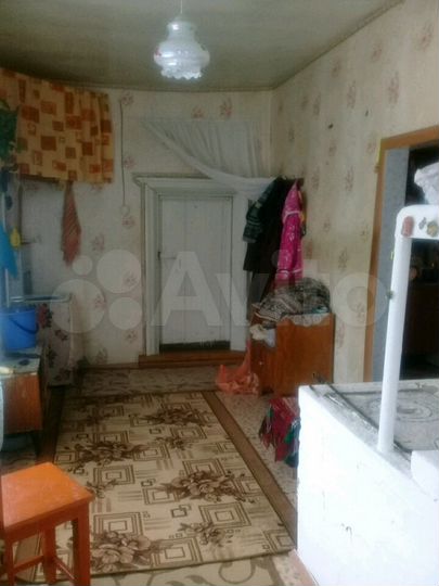 Дом 35 м² на участке 8 сот.