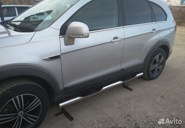 Порог труба с проступью Chevrolet Captiva 2012+