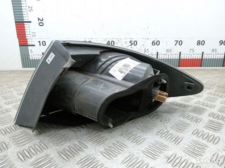 Фонарь задний левый для Mazda 6 GG GJ6A51160E