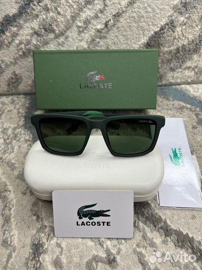 Очки солнцезащитные Lacoste green