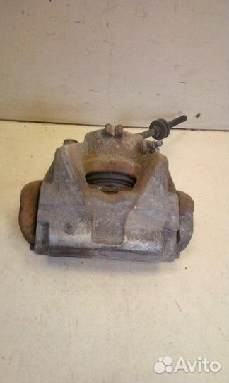 Суппорт тормозной передний левый Renault Megane