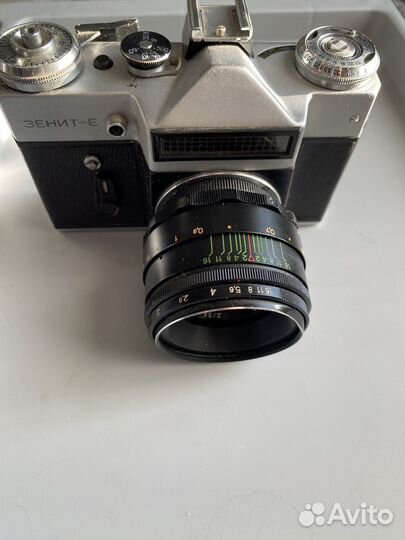 Пленочный фотоаппарат Зенит