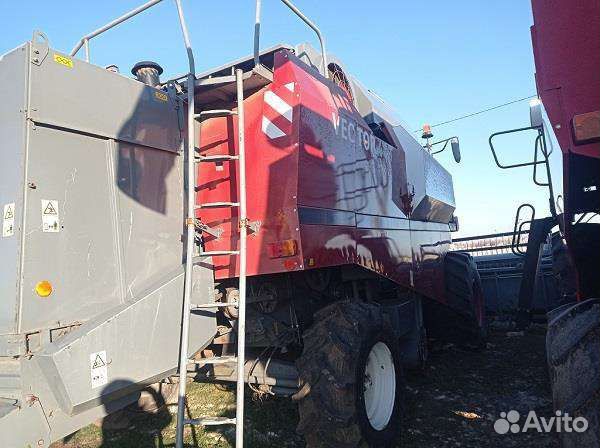 Комбайн Ростсельмаш Vector 410, 2012