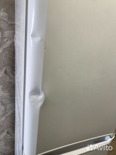 Холодильник на запчасти