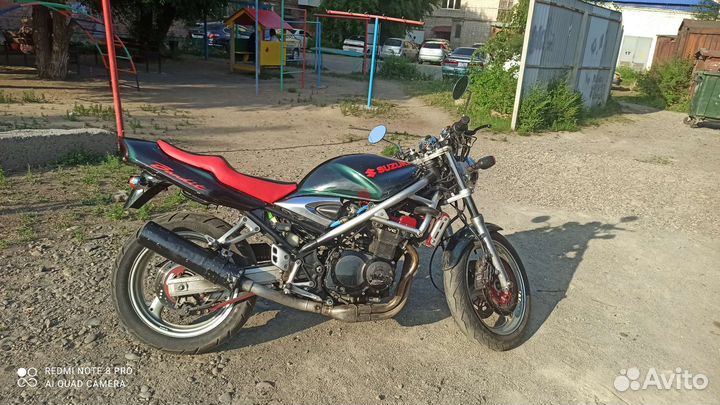 Suzuki bandit 400-2