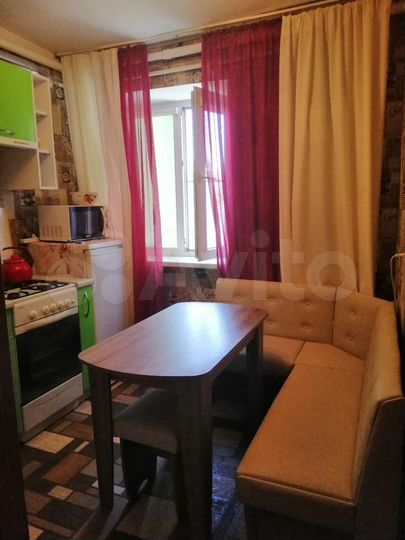 1-к. квартира, 30 м², 4/4 эт.