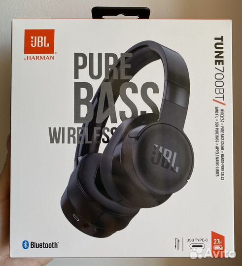 Беспроводные наушники JBL Tune 700BT