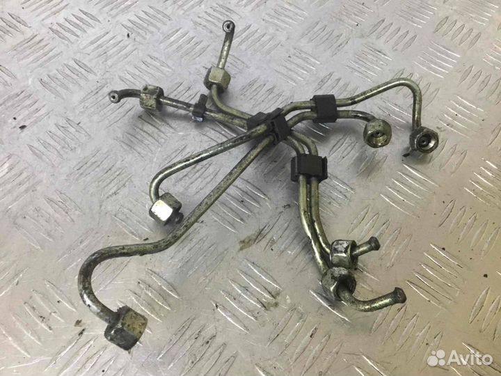 Трубка топливная Audi A4 AHH