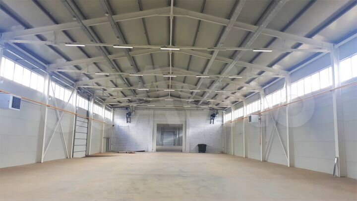 2400м², Газ, 500квт, Территория. 1 линия Луганской