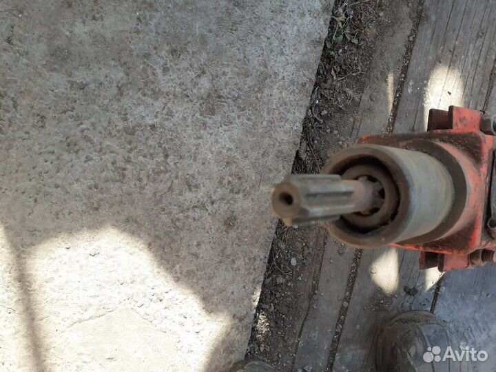 Продам косилку навесную кн-1