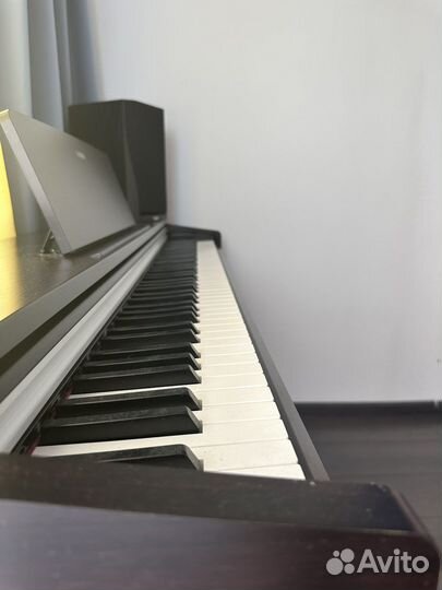 Электронное пианино yamaha arius ydp-142