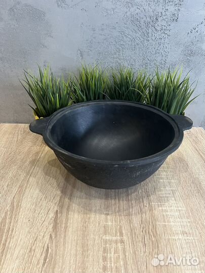 Казан чугунный 10л