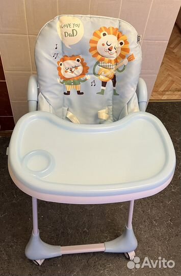 Детский стульчик для кормления