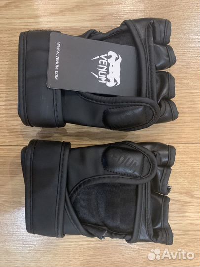 Перчатки MMA UFC venum