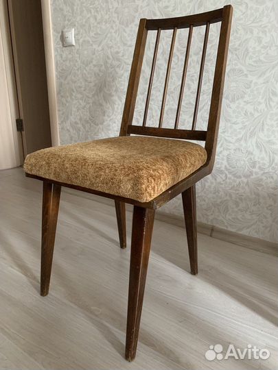 Винтажные стулья под реставрацию Румыния редкие