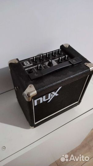 Гитарный комбоусилитель nux