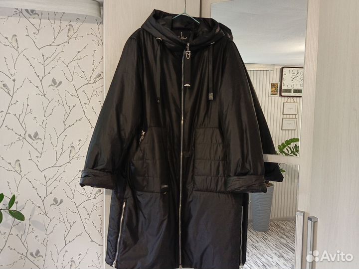 Продам осенние пальто осень, 54-56р