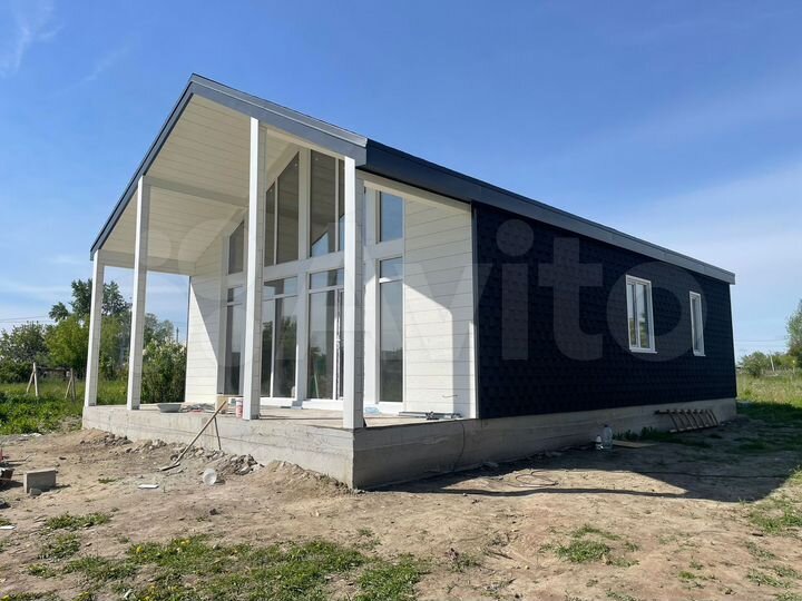 Коттедж 93 м² на участке 4 сот.