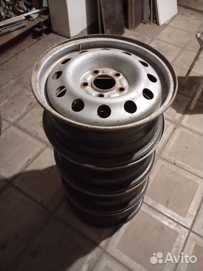 Диски штампованные Hundai Elantra r15