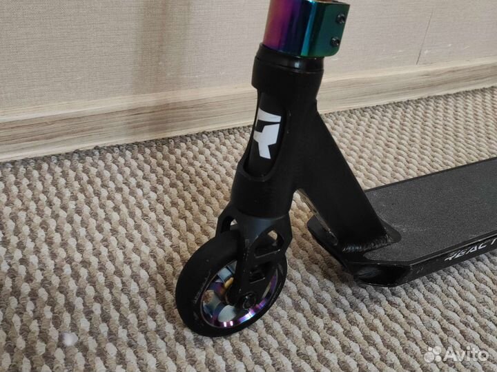 Самокат трюковой Reaction