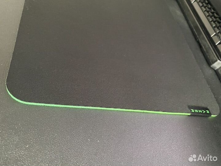 Игровой коврик для мыши Razer Gigantus v2